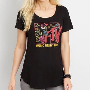 🌸 Maurices MTV Floral Graphic Tee 🌸
